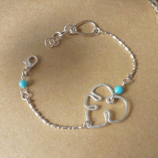 bracelet feuille monstera et perles turquoise